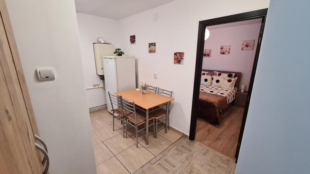 Iali Apartment سِنايا المظهر الخارجي الصورة